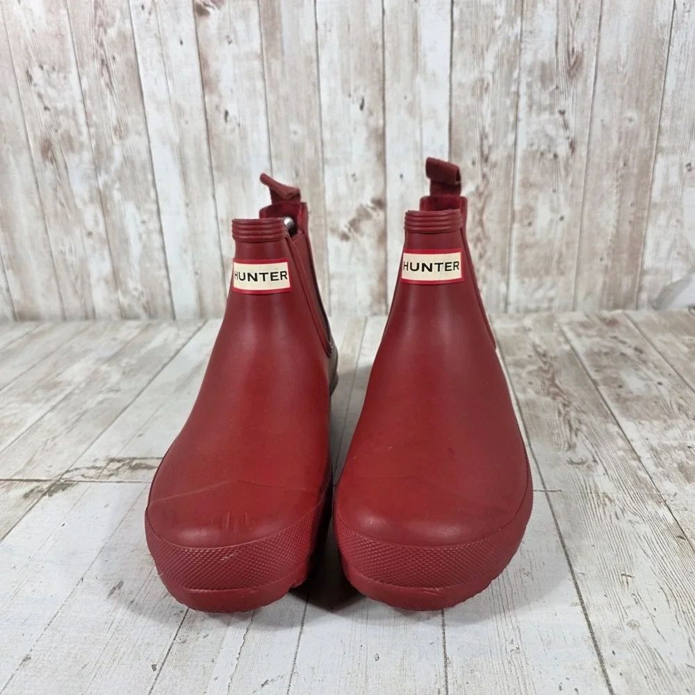 Hunter Original Chelsea Matte Red Waterproof Rain Boots Womens Size 6 US 4 UK